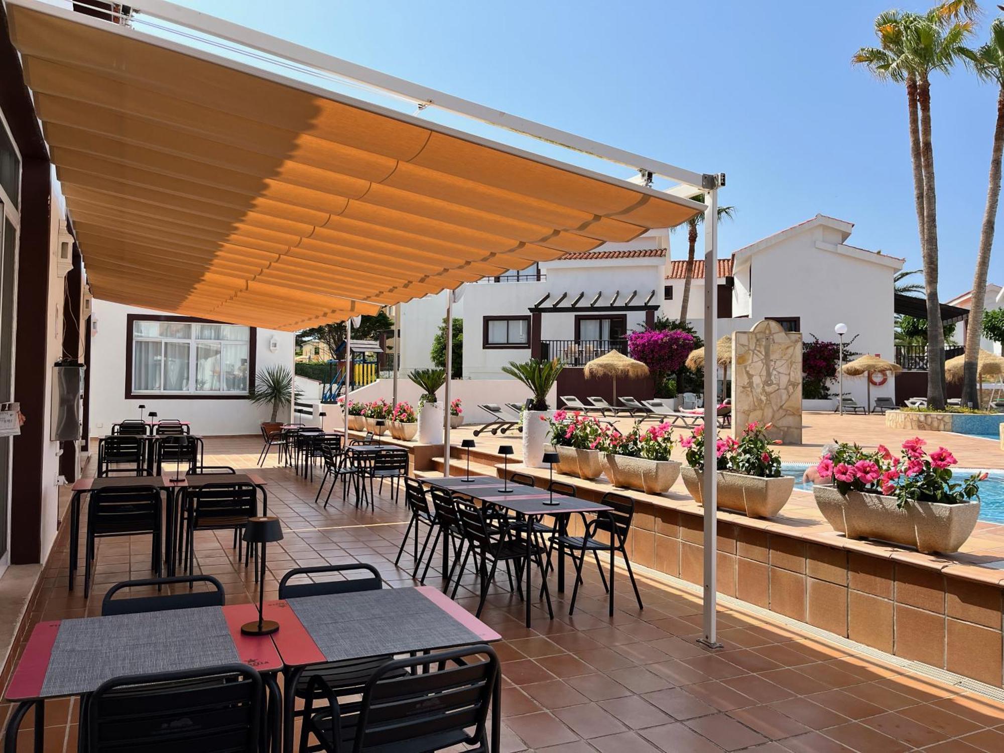 Nuramar Aparthotel กาลาเอนบอสช์ ภายนอก รูปภาพ