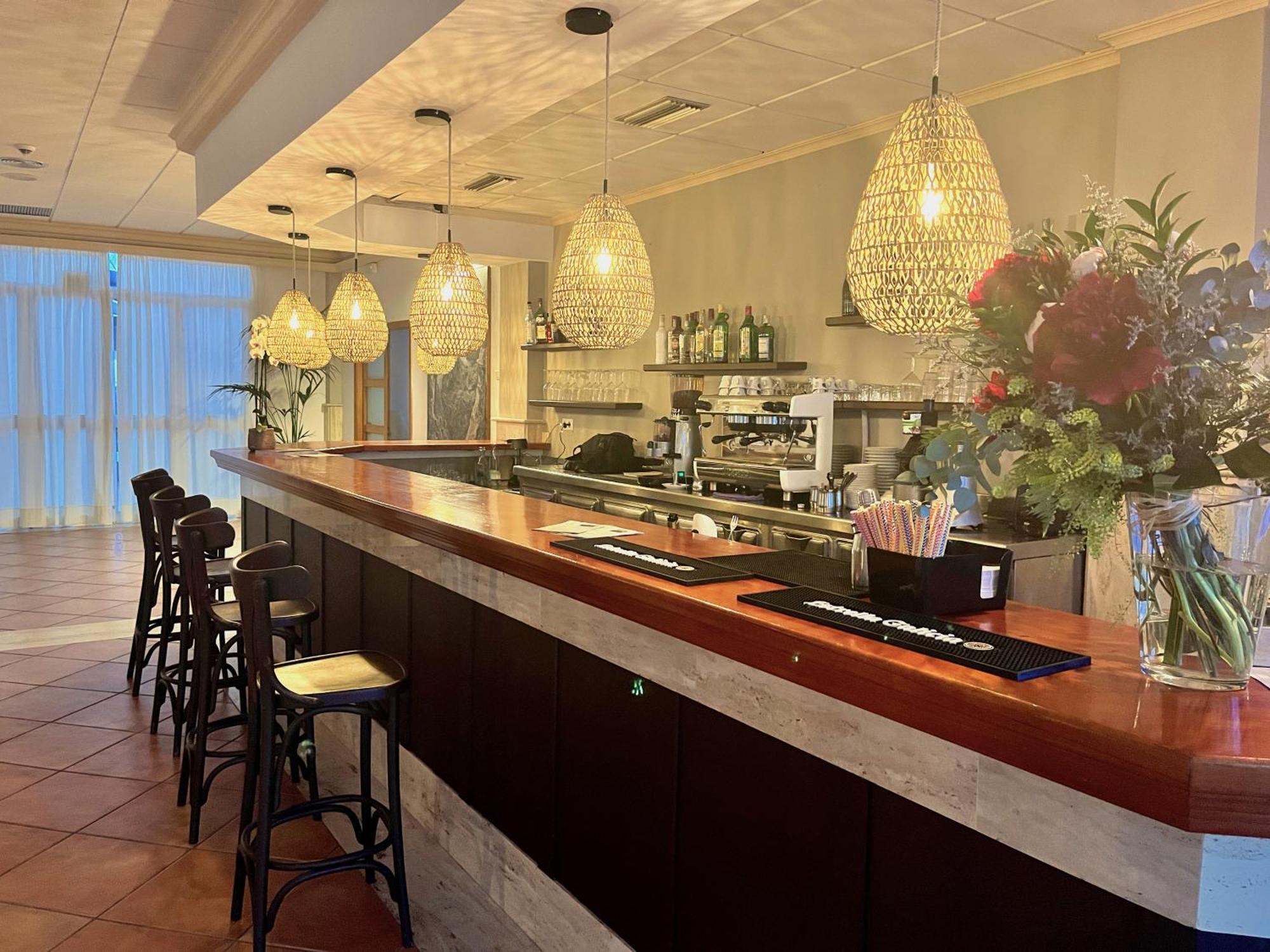 Nuramar Aparthotel กาลาเอนบอสช์ ภายนอก รูปภาพ
