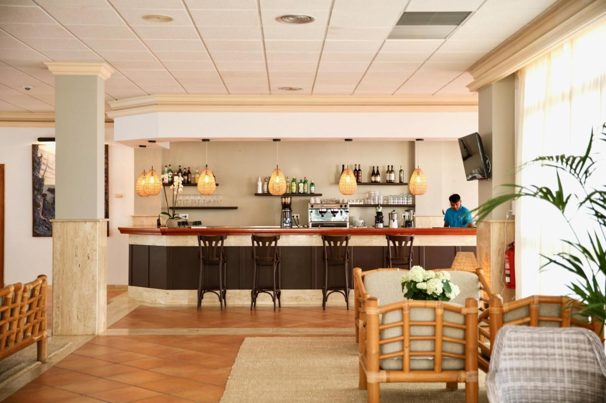 Nuramar Aparthotel กาลาเอนบอสช์ ภายนอก รูปภาพ